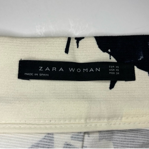 Floral A- Line Zara Skirt - Picture 4 of 4